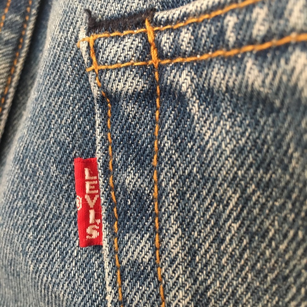 Levi’s - Picture 5 of 8